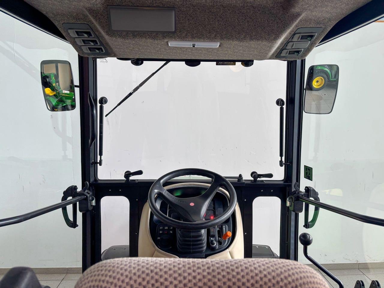 Kommunaltraktor tip John Deere 2038R, Gebrauchtmaschine in Beckum (Poză 8)