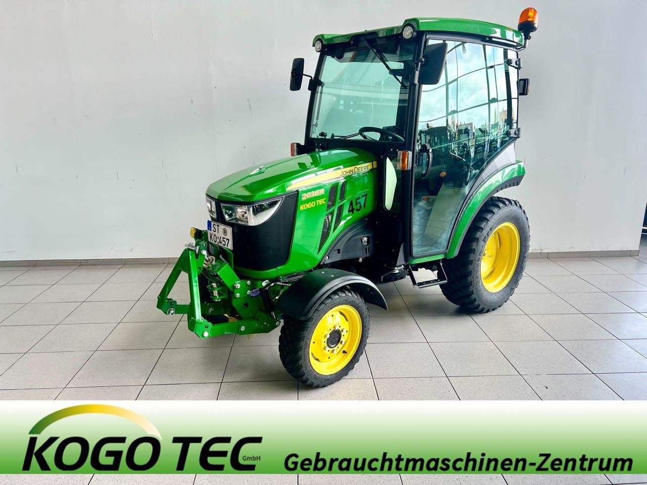 Kommunaltraktor typu John Deere 2038R, Gebrauchtmaschine v Beckum (Obrázek 1)