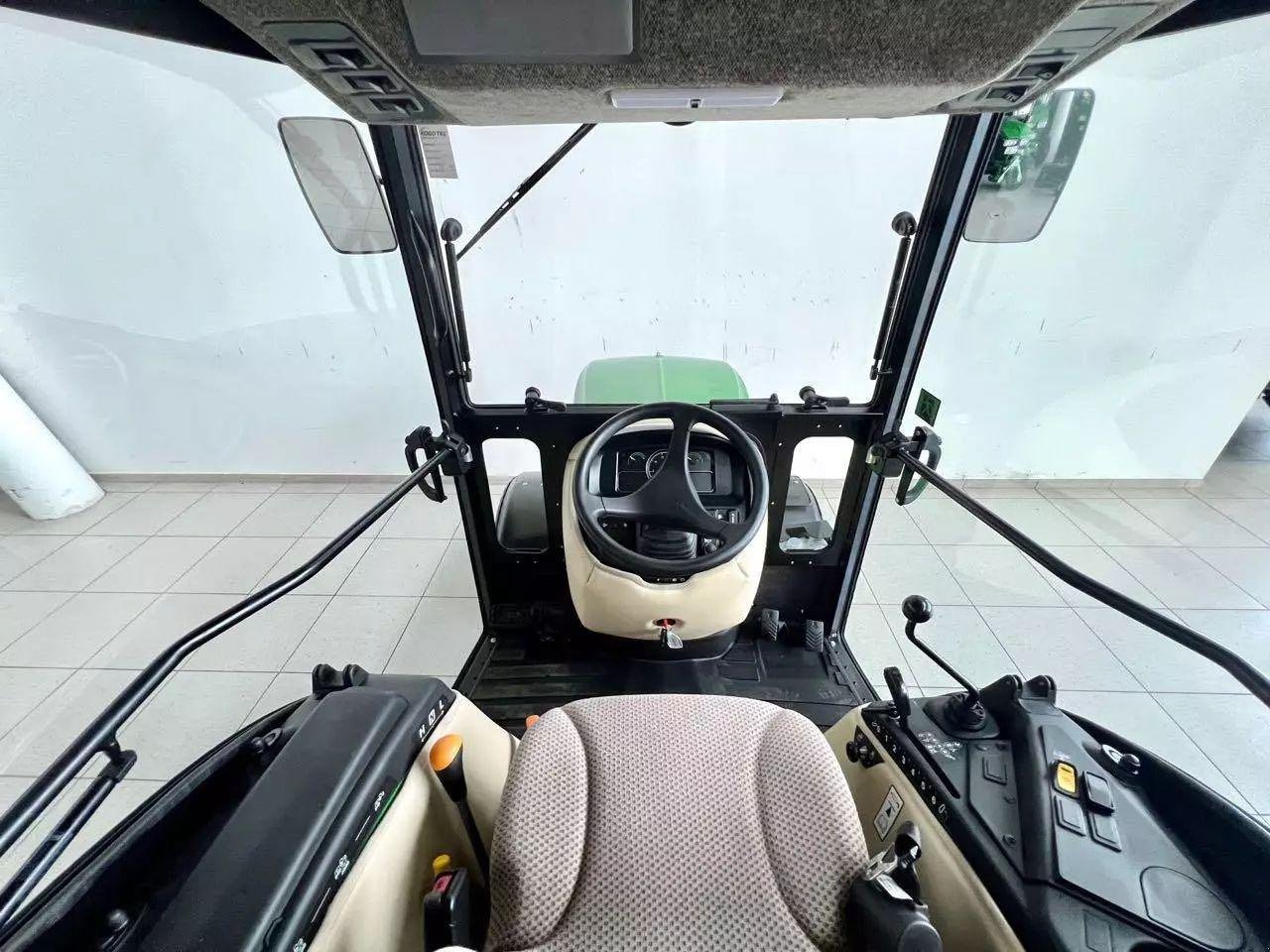 Kommunaltraktor tip John Deere 2038R, Gebrauchtmaschine in Beckum (Poză 5)