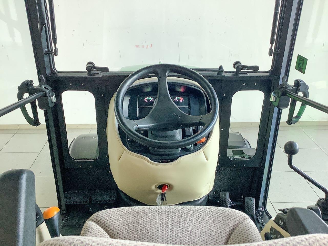 Kommunaltraktor typu John Deere 2038R, Mietmaschine v Beckum (Obrázek 7)