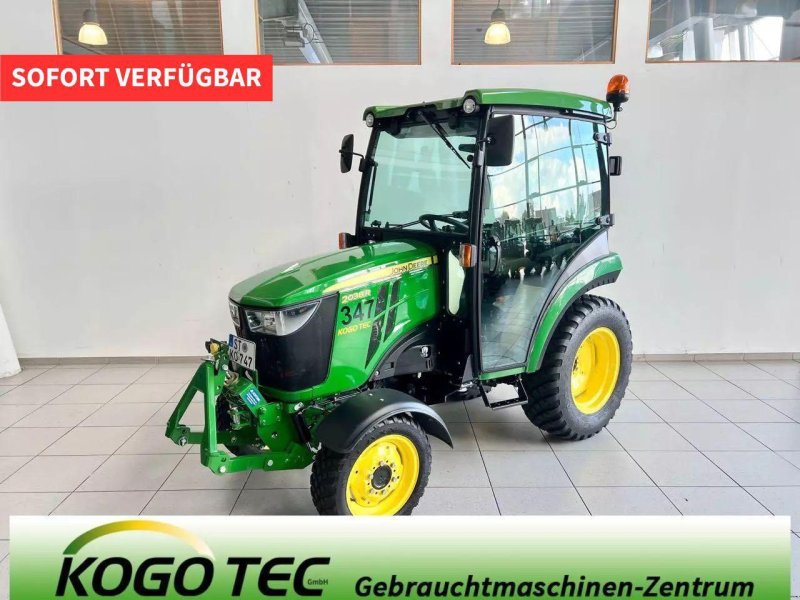 Kommunaltraktor des Typs John Deere 2038R, Mietmaschine in Beckum (Bild 1)