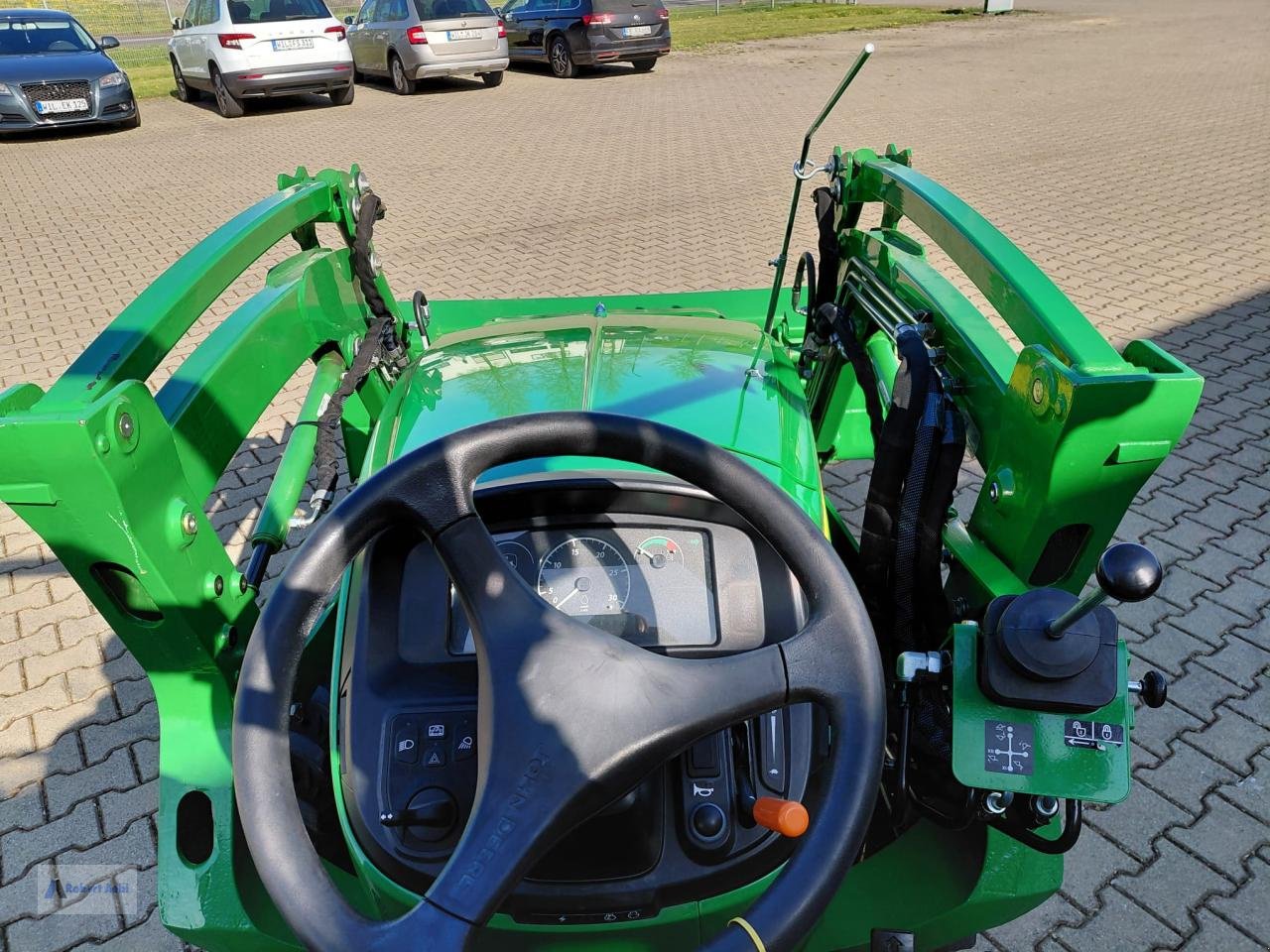 Kommunaltraktor del tipo John Deere 3025E, Neumaschine In Wittlich (Immagine 8)
