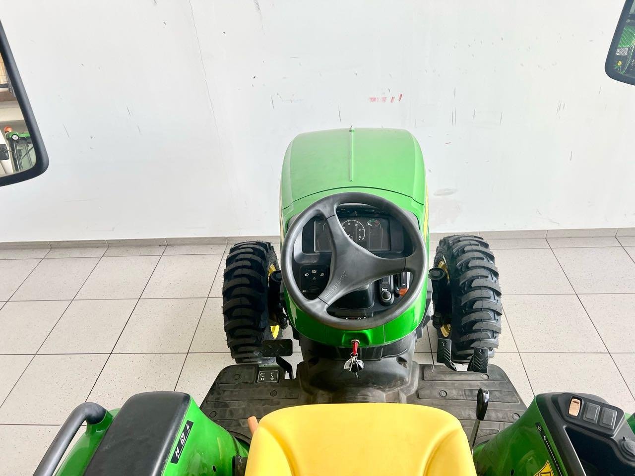 Kommunaltraktor tip John Deere 3025E, Neumaschine in Beckum (Poză 8)