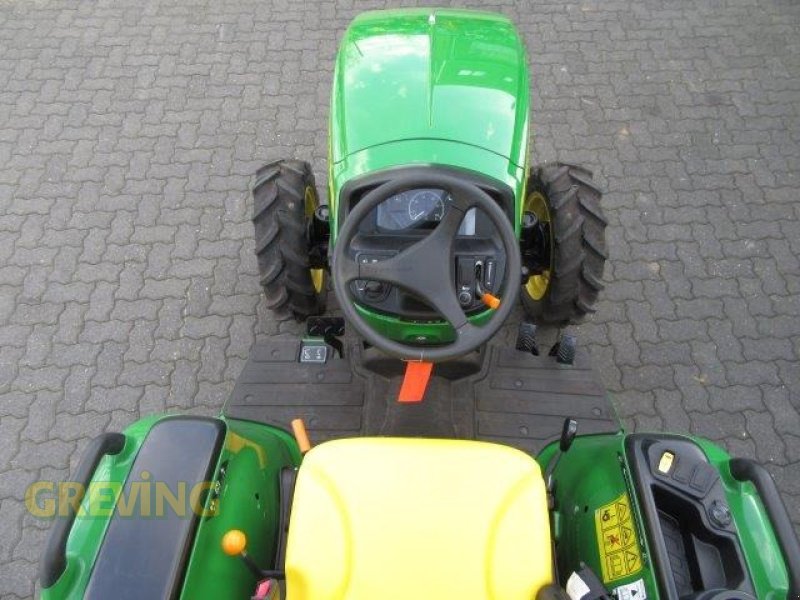 Kommunaltraktor typu John Deere 3038E AS Groß, Neumaschine w Wesseling-Berzdorf (Zdjęcie 5)