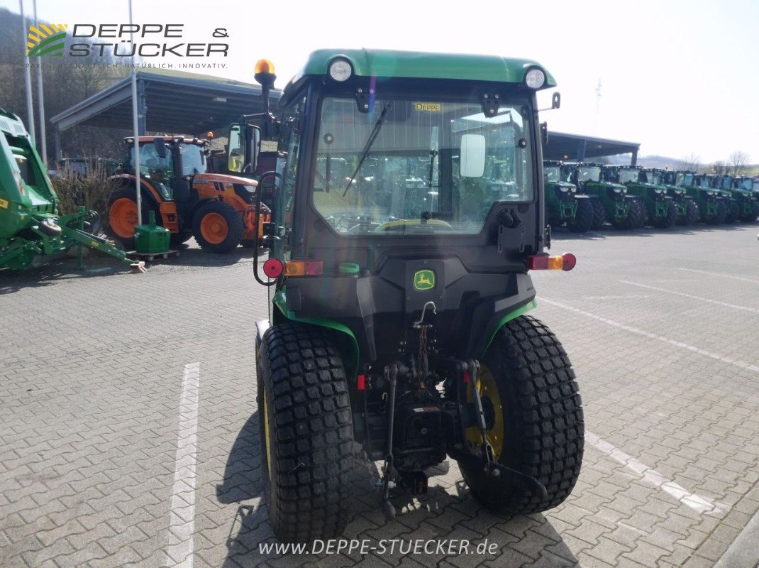 Kommunaltraktor του τύπου John Deere 3038E, Gebrauchtmaschine σε Lauterberg/Barbis (Φωτογραφία 4)