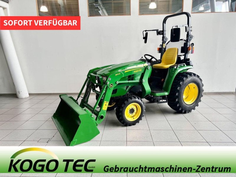 Kommunaltraktor des Typs John Deere 3038E, Gebrauchtmaschine in Beckum (Bild 1)