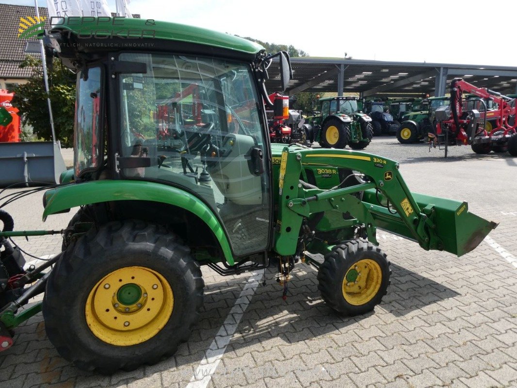 Kommunaltraktor del tipo John Deere 3038R mit FL 320R + Schneeschild etc., Gebrauchtmaschine In Lauterberg/Barbis (Immagine 5)