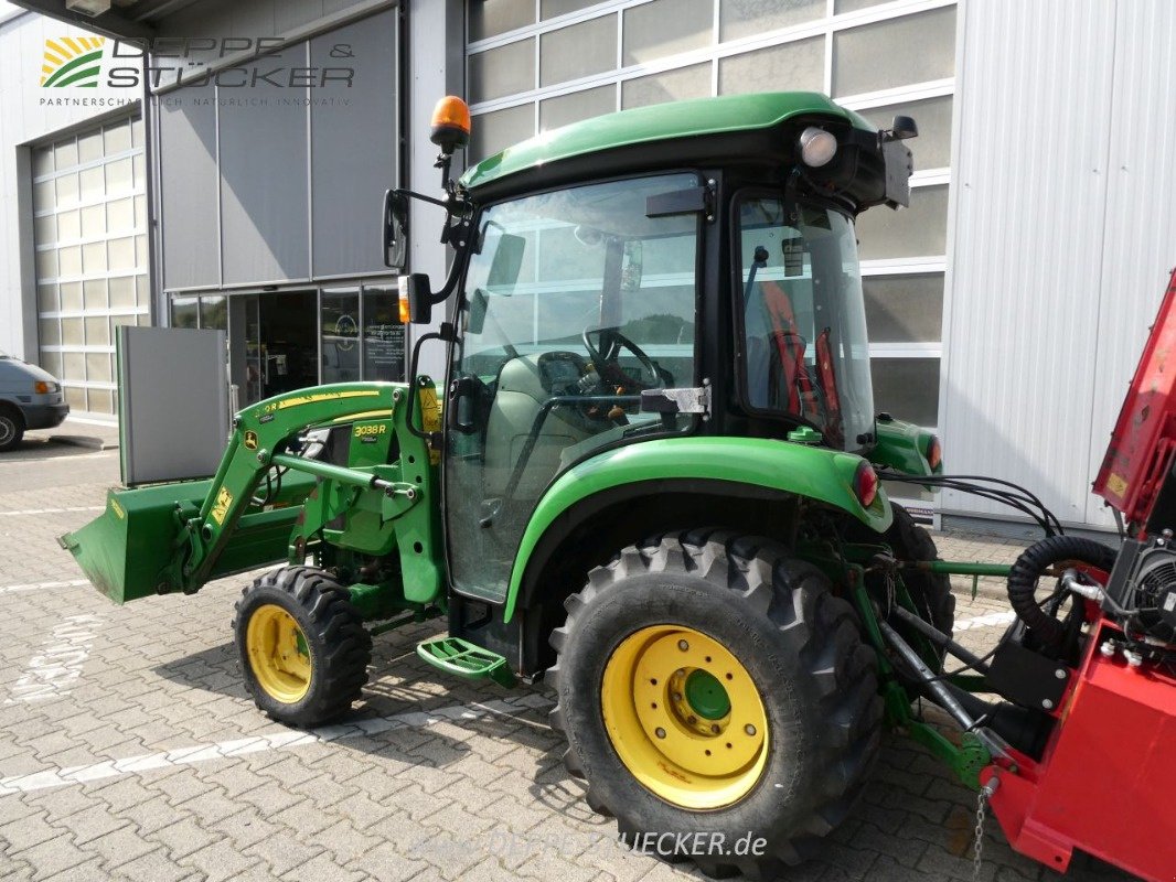 Kommunaltraktor del tipo John Deere 3038R mit FL 320R + Schneeschild etc., Gebrauchtmaschine In Lauterberg/Barbis (Immagine 9)