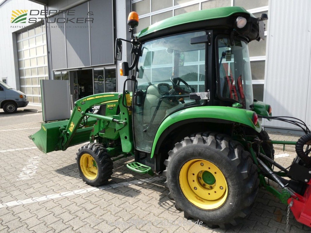 Kommunaltraktor del tipo John Deere 3038R mit FL 320R + Schneeschild etc., Gebrauchtmaschine In Lauterberg/Barbis (Immagine 10)