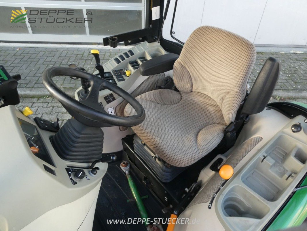 Kommunaltraktor типа John Deere 3038R mit FL 320R + Schneeschild etc., Gebrauchtmaschine в Lauterberg/Barbis (Фотография 20)