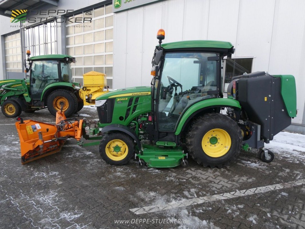Kommunaltraktor Türe ait John Deere 3046R mit Schneeschild u.v.m., Gebrauchtmaschine içinde Lauterberg/Barbis (resim 1)
