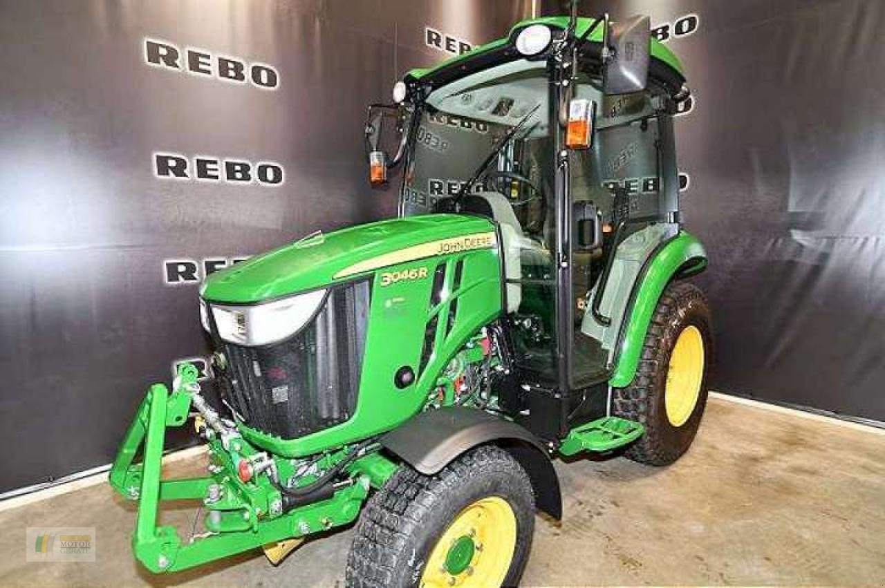 Kommunaltraktor typu John Deere 3046R TRAKTOR, Neumaschine v Edewecht (Obrázek 2)