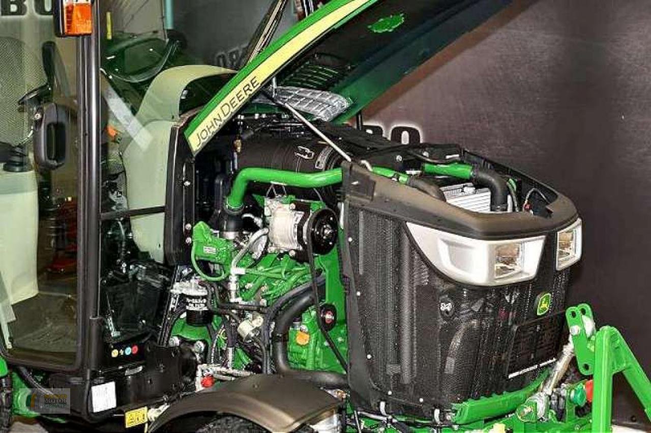 Kommunaltraktor typu John Deere 3046R TRAKTOR, Neumaschine v Cloppenburg (Obrázek 5)
