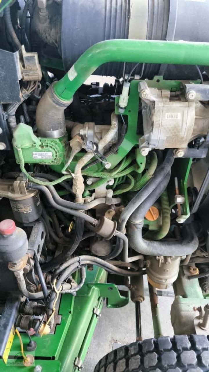 Kommunaltraktor tip John Deere 3046R, Gebrauchtmaschine in Steinwiesen (Poză 8)