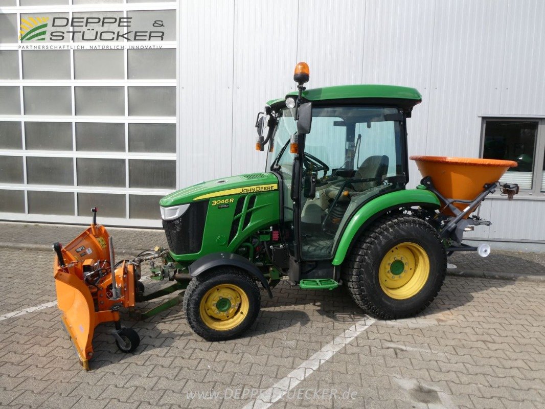 Kommunaltraktor типа John Deere 3046R, Gebrauchtmaschine в Lauterberg/Barbis (Фотография 1)