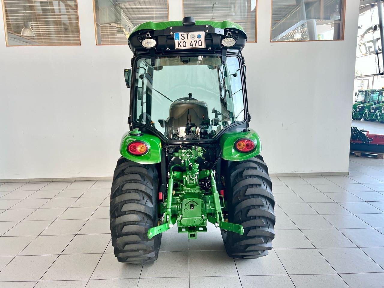 Kommunaltraktor a típus John Deere 3046R, Gebrauchtmaschine ekkor: Beckum (Kép 4)