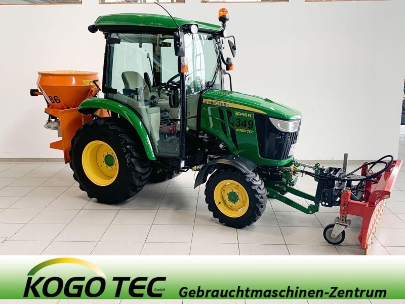 Kommunaltraktor typu John Deere 3046R, Mietmaschine v Beckum (Obrázek 1)