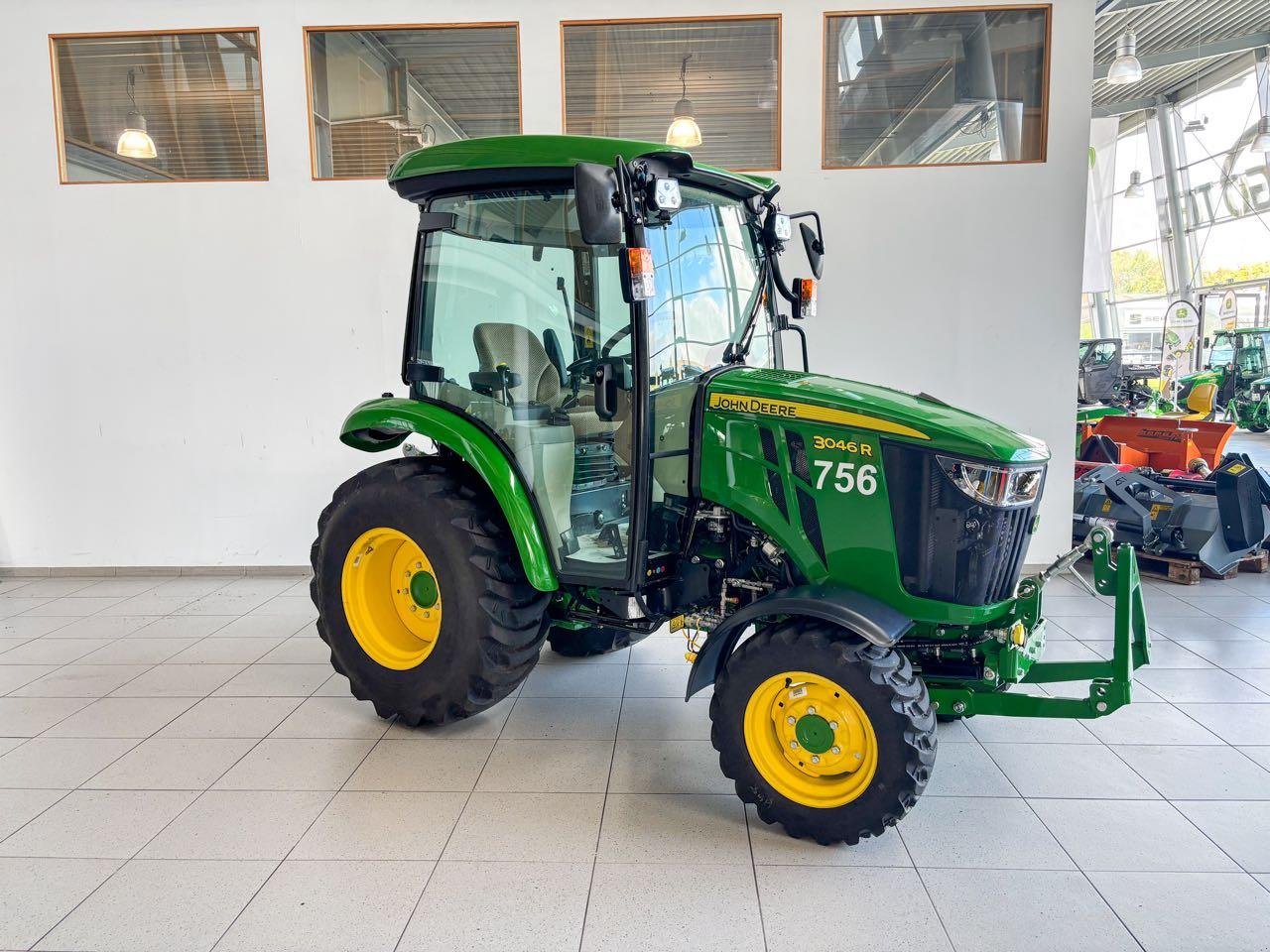Kommunaltraktor typu John Deere 3046R, Gebrauchtmaschine v Beckum (Obrázek 3)