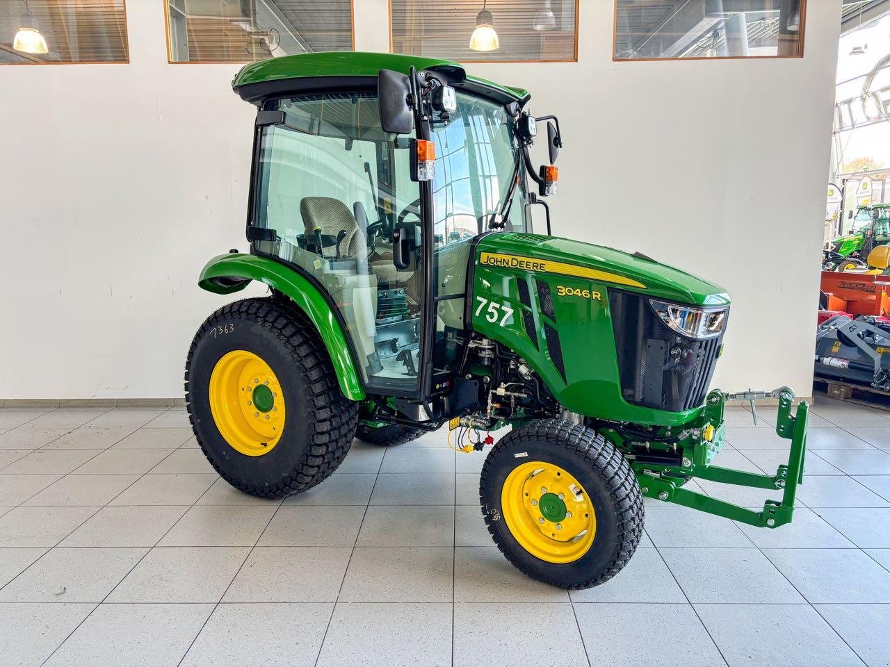 Kommunaltraktor typu John Deere 3046R, Gebrauchtmaschine v Beckum (Obrázek 3)
