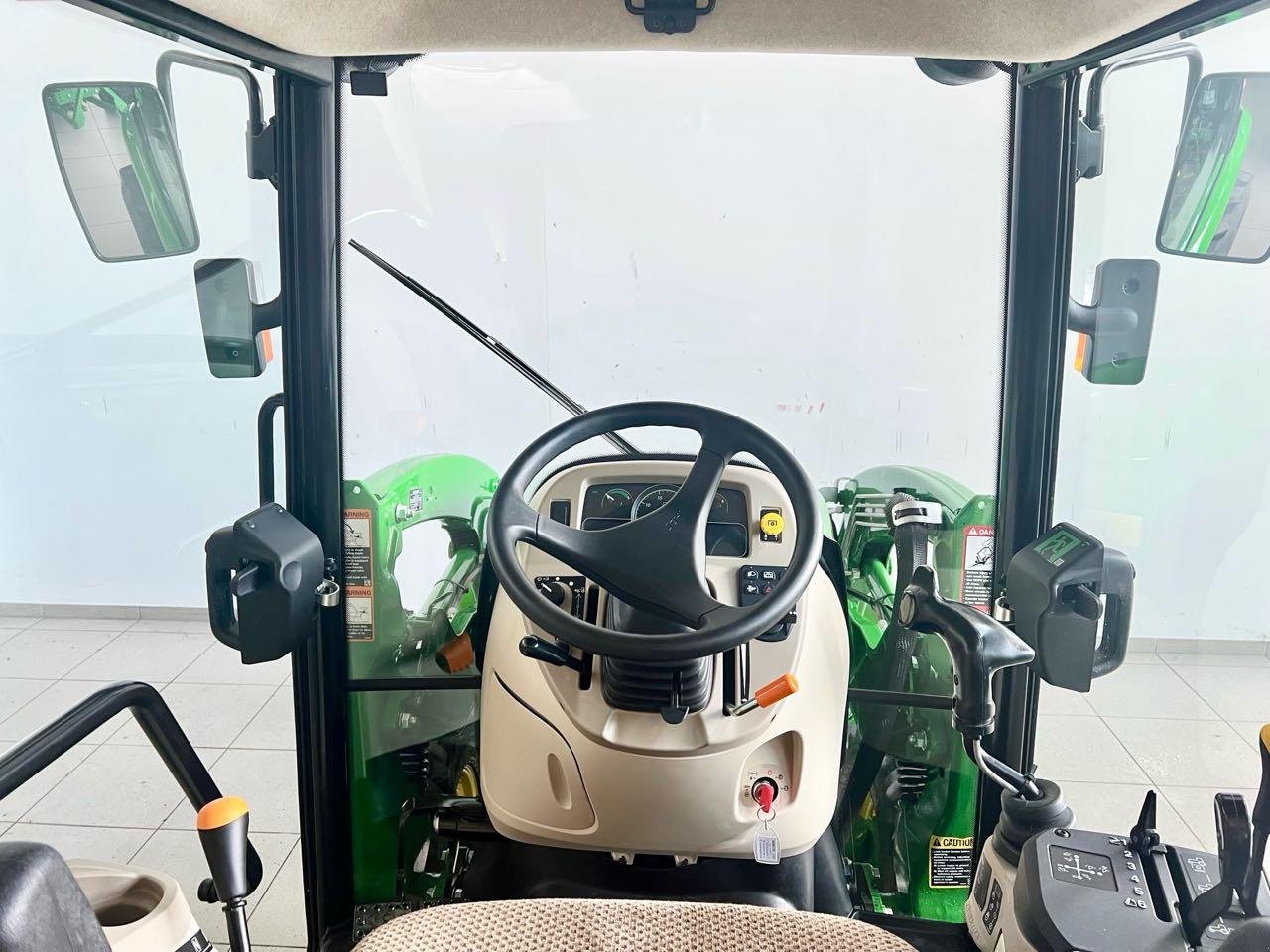 Kommunaltraktor tip John Deere 3046R, Gebrauchtmaschine in Beckum (Poză 8)