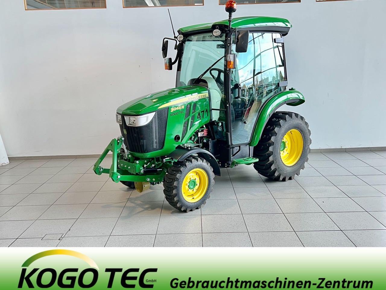 Kommunaltraktor des Typs John Deere 3046R, Gebrauchtmaschine in Neubeckum (Bild 1)