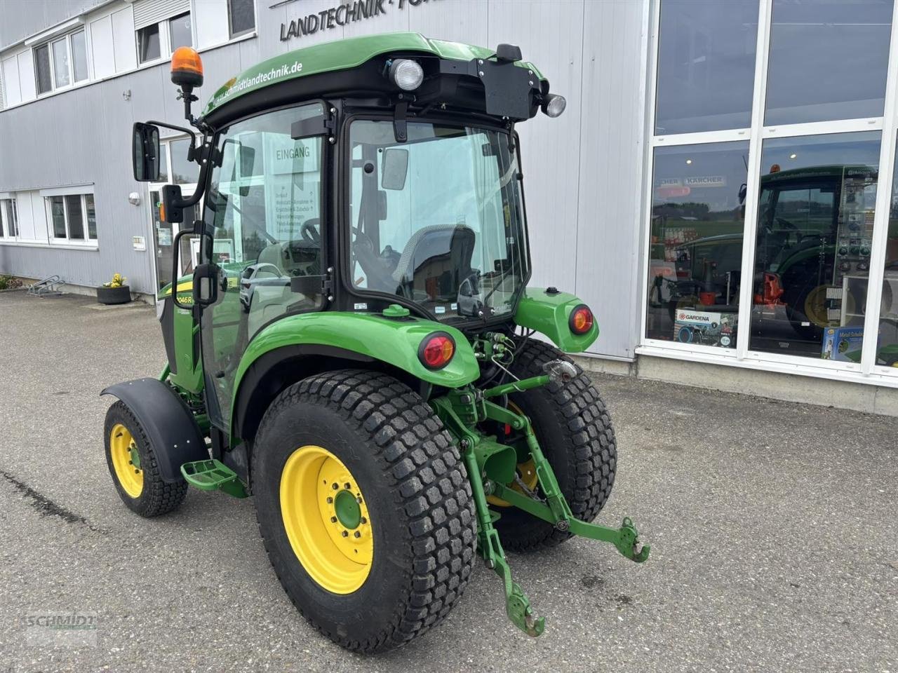 Kommunaltraktor tip John Deere 3046R, Neumaschine in Herbrechtingen (Poză 5)