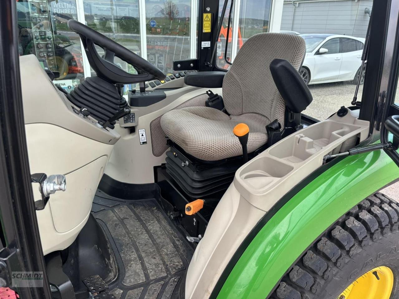 Kommunaltraktor tip John Deere 3046R, Neumaschine in Herbrechtingen (Poză 7)