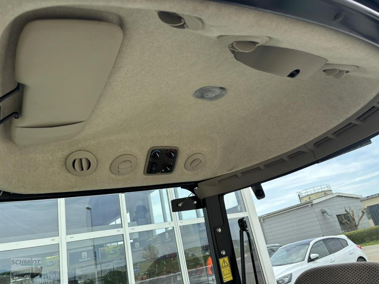 Kommunaltraktor tip John Deere 3046R, Neumaschine in Herbrechtingen (Poză 8)