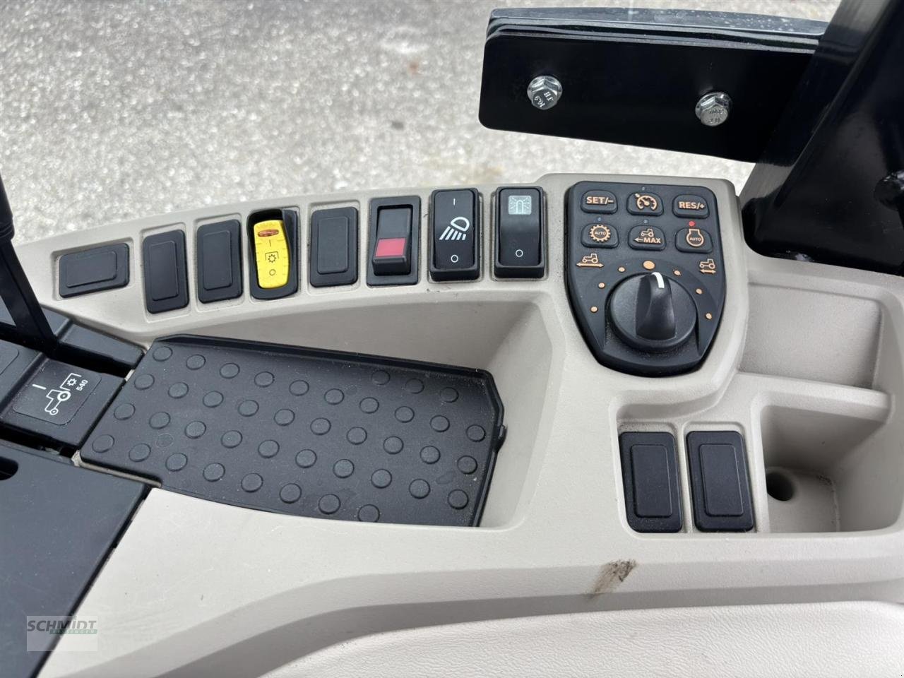 Kommunaltraktor tip John Deere 3046R, Neumaschine in Herbrechtingen (Poză 10)