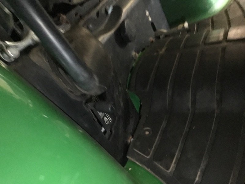 Kommunaltraktor typu John Deere 3320 MY11, Gebrauchtmaschine v Neubrandenburg (Obrázek 9)