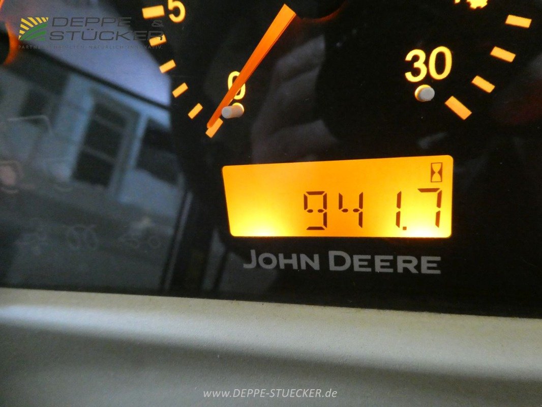 Kommunaltraktor del tipo John Deere 3320, Gebrauchtmaschine en Lauterberg/Barbis (Imagen 15)