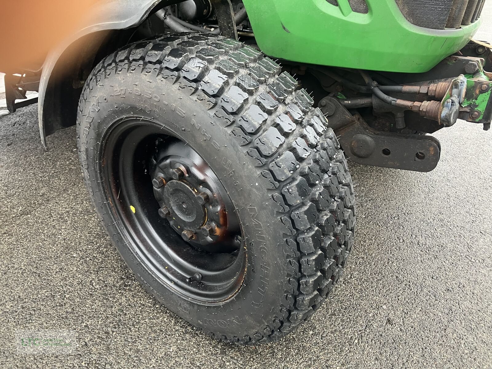 Kommunaltraktor of the type John Deere 3320, Gebrauchtmaschine in Redlham (Picture 16)