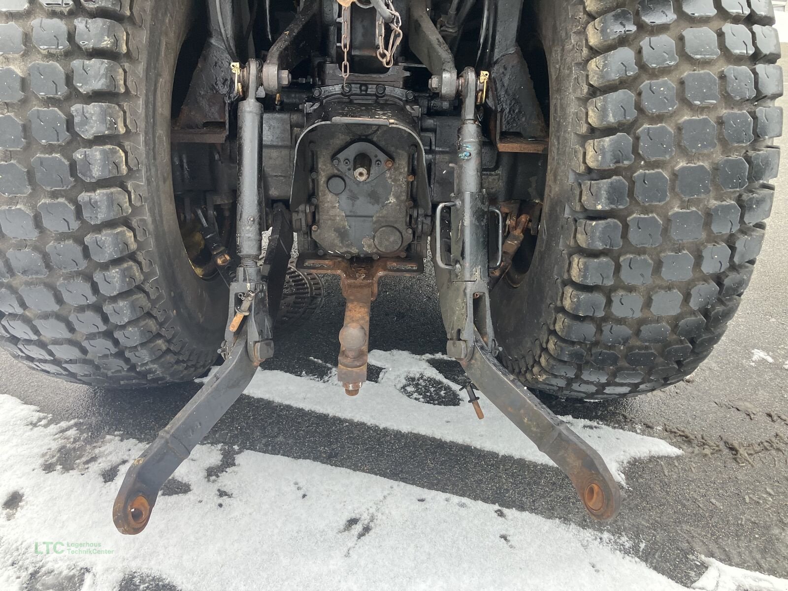 Kommunaltraktor of the type John Deere 3320, Gebrauchtmaschine in Redlham (Picture 14)