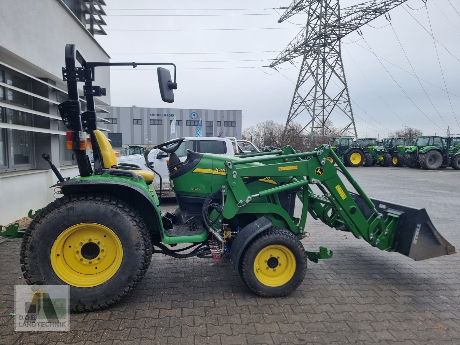 Kommunaltraktor tip John Deere 3520 e-hydro, Gebrauchtmaschine in Regensburg (Poză 3)