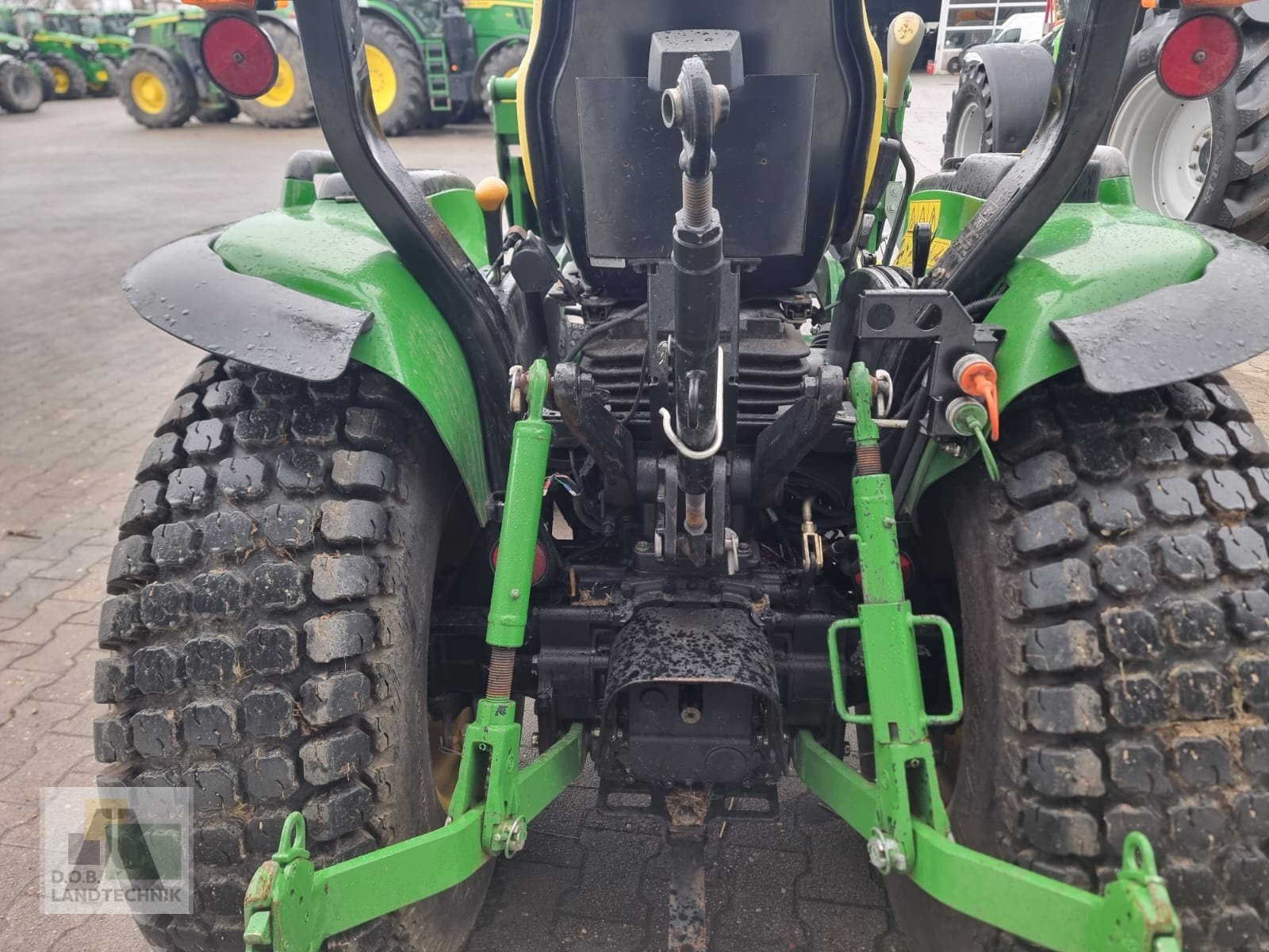 Kommunaltraktor tip John Deere 3520 e-hydro, Gebrauchtmaschine in Regensburg (Poză 5)