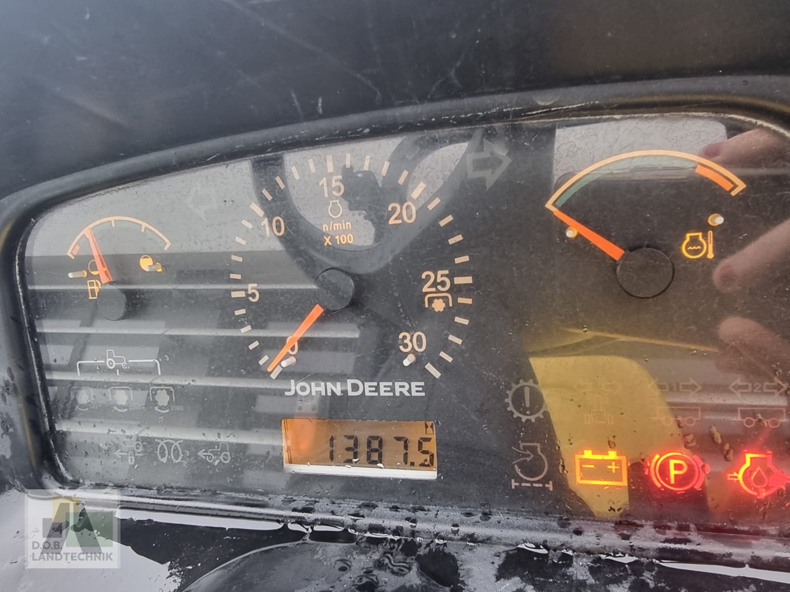 Kommunaltraktor tip John Deere 3520 e-hydro, Gebrauchtmaschine in Regensburg (Poză 16)