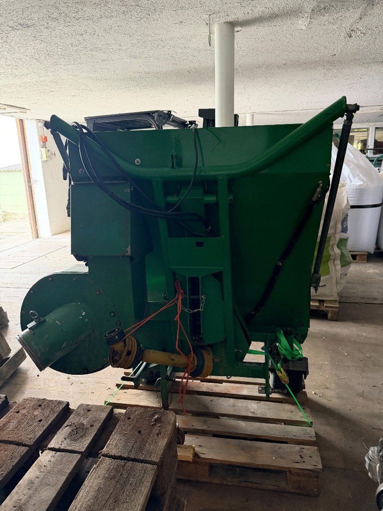 Kommunaltraktor типа John Deere 3520, Gebrauchtmaschine в Seon (Фотография 8)