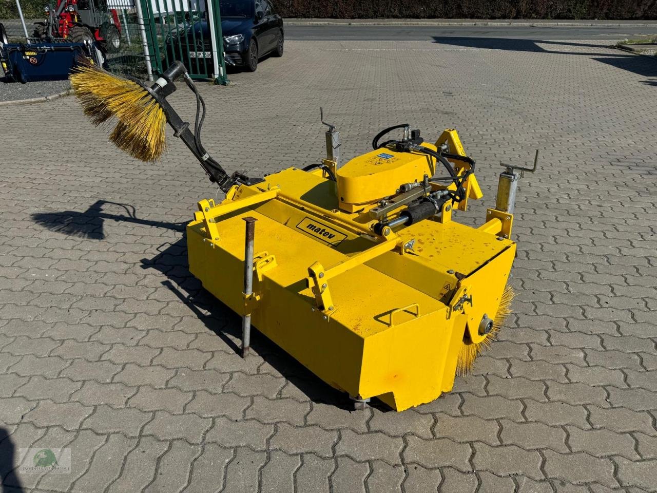 Kommunaltraktor des Typs John Deere 3720, Gebrauchtmaschine in Steinwiesen (Bild 16)