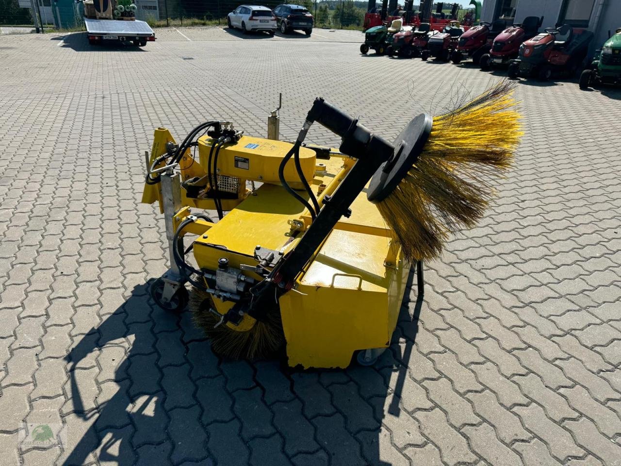 Kommunaltraktor des Typs John Deere 3720, Gebrauchtmaschine in Steinwiesen (Bild 19)