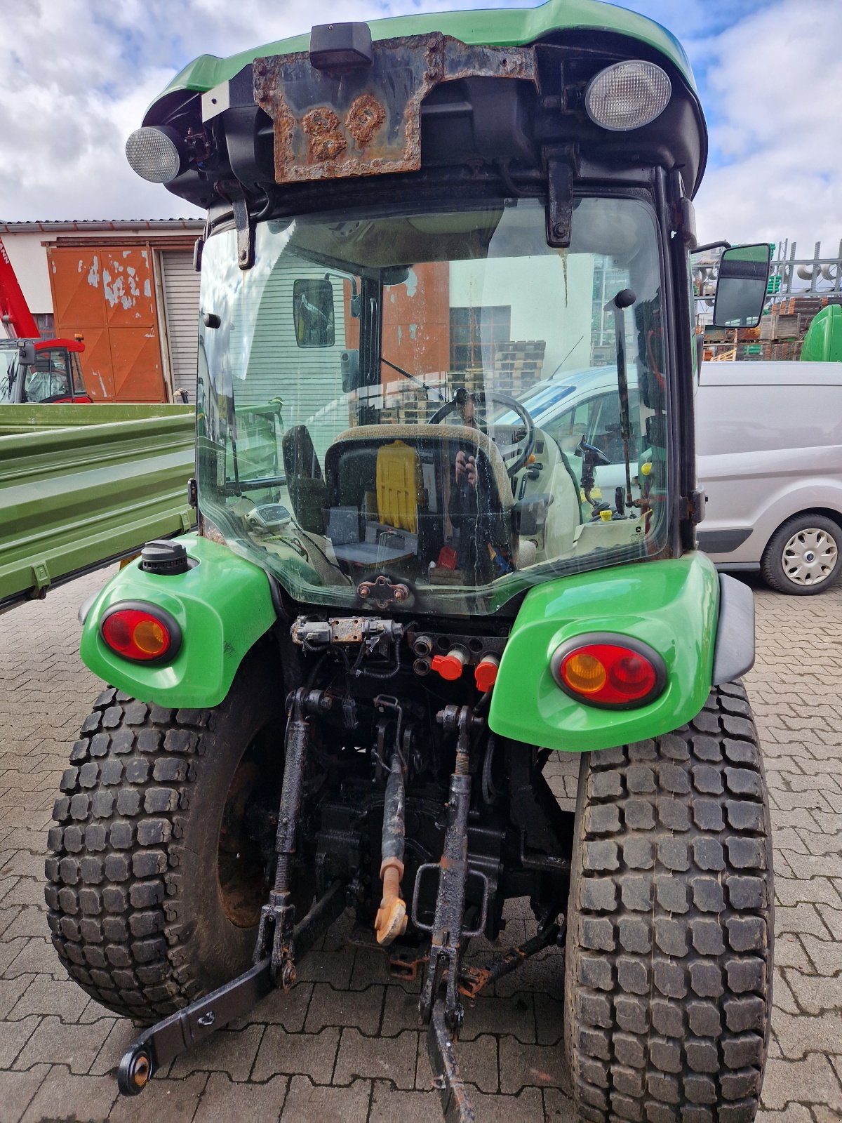 Kommunaltraktor типа John Deere 3720, Gebrauchtmaschine в Bad Sobernheim (Фотография 2)