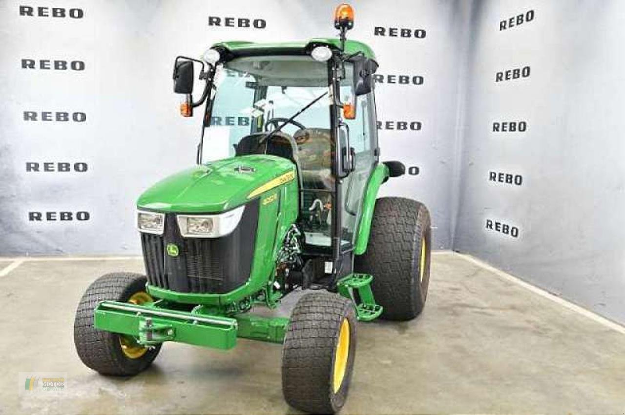 Kommunaltraktor tipa John Deere 4052R TRAKTOR, Neumaschine u Winsen (Slika 2)