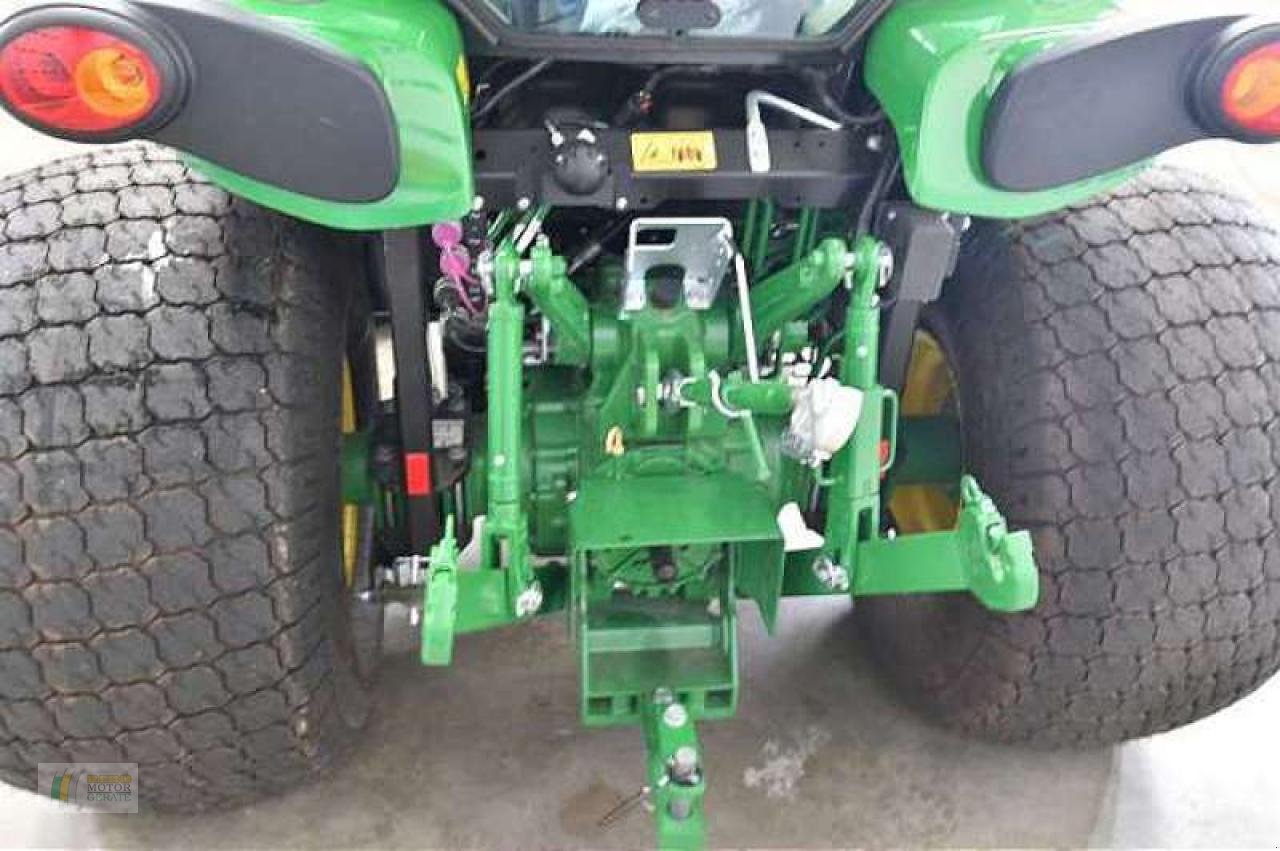 Kommunaltraktor tipa John Deere 4052R TRAKTOR, Neumaschine u Winsen (Slika 5)