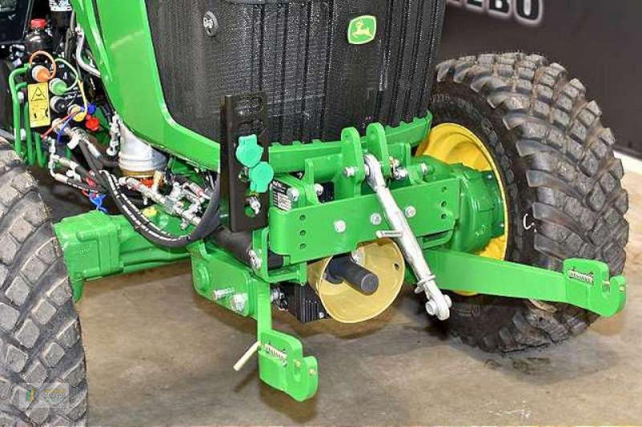 Kommunaltraktor typu John Deere 4052R TRAKTOR, Neumaschine w Cloppenburg (Zdjęcie 4)