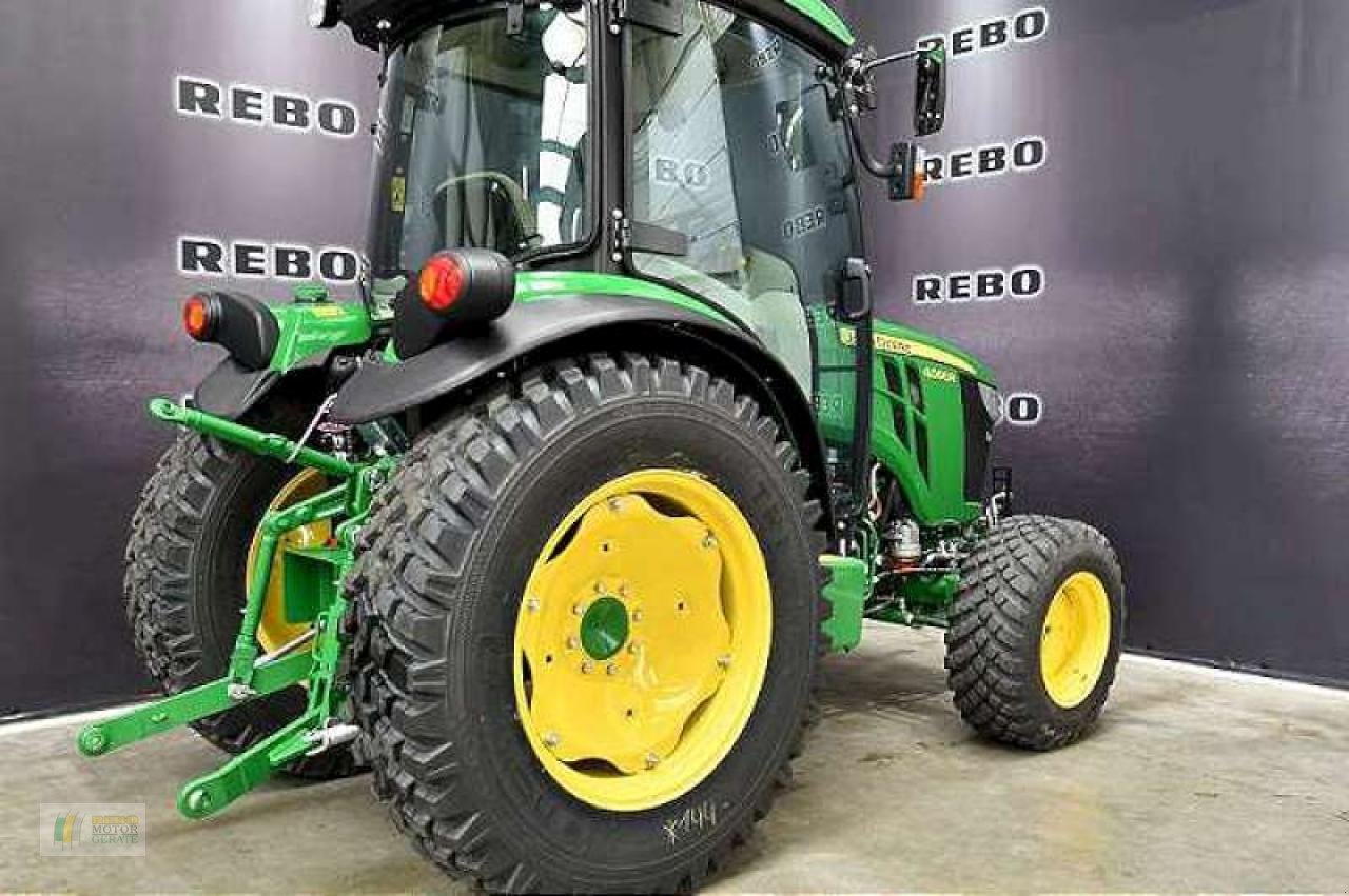 Kommunaltraktor a típus John Deere 4052R TRAKTOR, Neumaschine ekkor: Edewecht (Kép 2)