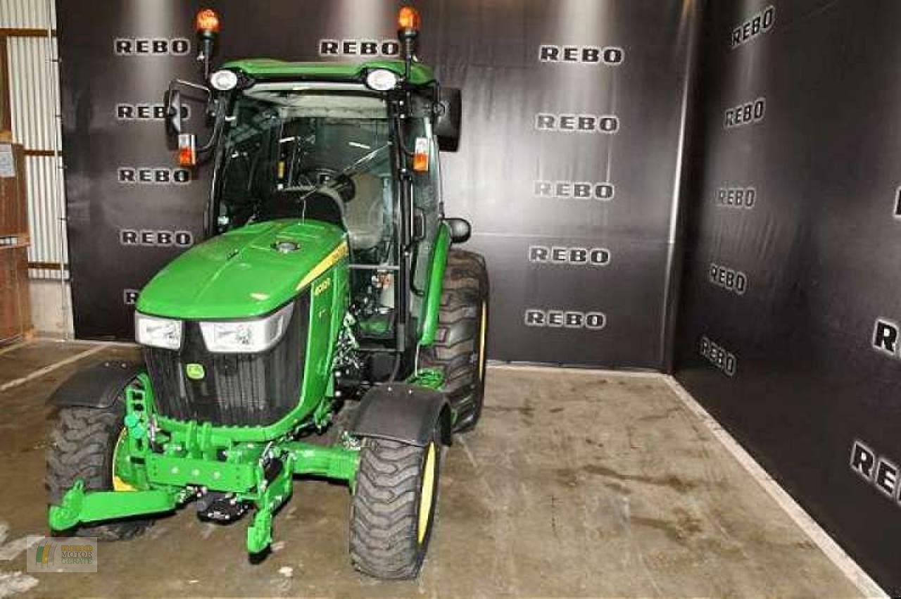 Kommunaltraktor του τύπου John Deere 4052R TRAKTOR, Neumaschine σε Cloppenburg (Φωτογραφία 9)