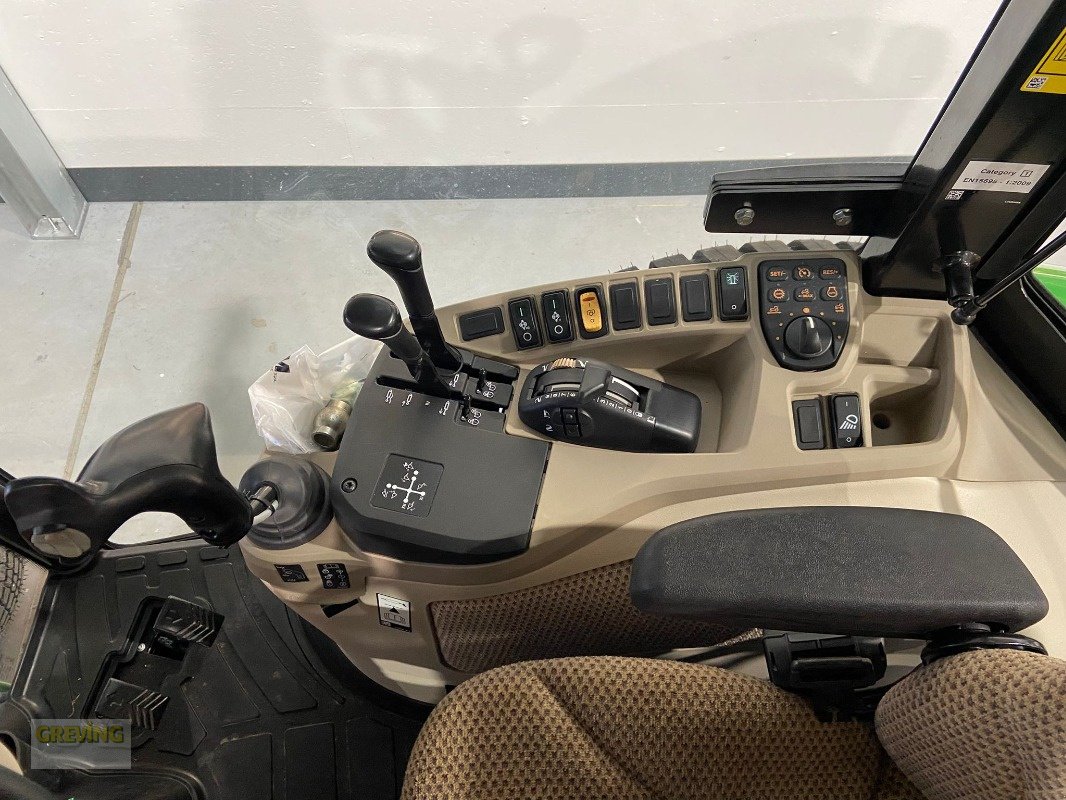 Kommunaltraktor du type John Deere 4066 Inkl. Schneeschild & Salzstreuer, Neumaschine en Ahaus (Photo 8)