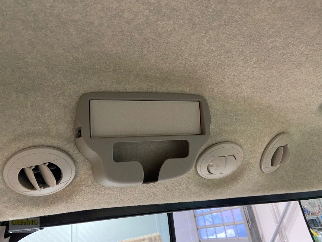 Kommunaltraktor du type John Deere 4066 Inkl. Schneeschild & Salzstreuer, Neumaschine en Ahaus (Photo 12)