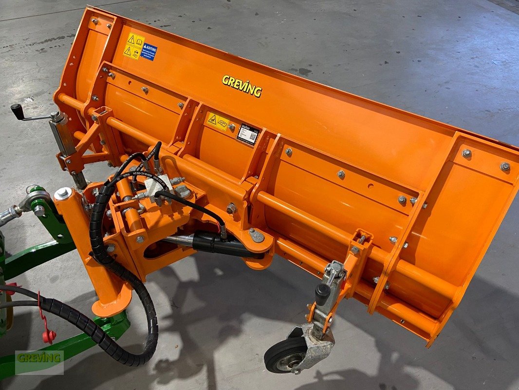 Kommunaltraktor du type John Deere 4066 Inkl. Schneeschild & Salzstreuer, Neumaschine en Ahaus (Photo 16)