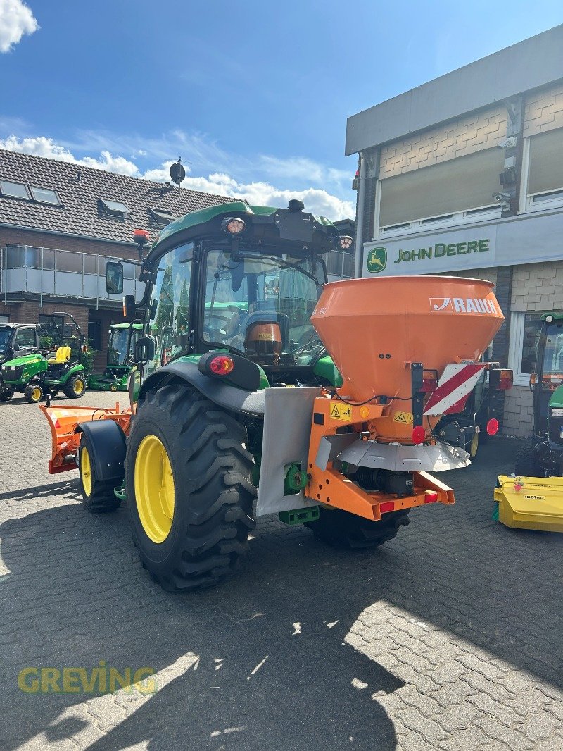 Kommunaltraktor tip John Deere 4066R, Gebrauchtmaschine in Wesseling-Berzdorf (Poză 20)