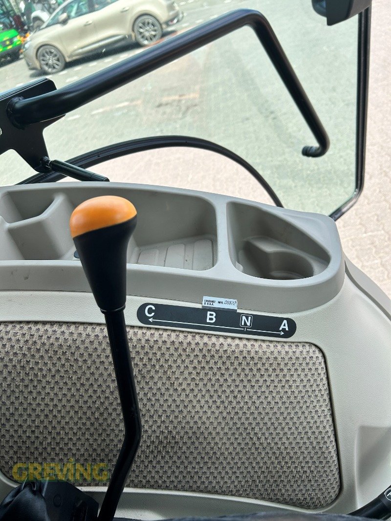 Kommunaltraktor tip John Deere 4066R, Gebrauchtmaschine in Wesseling-Berzdorf (Poză 16)